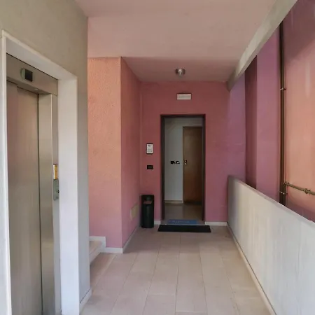 Tuffo In Laguna Silenzioso Bilocale Con Posto Auto