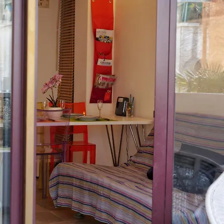 Tuffo In Laguna Silenzioso Bilocale Con Posto Auto Διαμέρισμα *