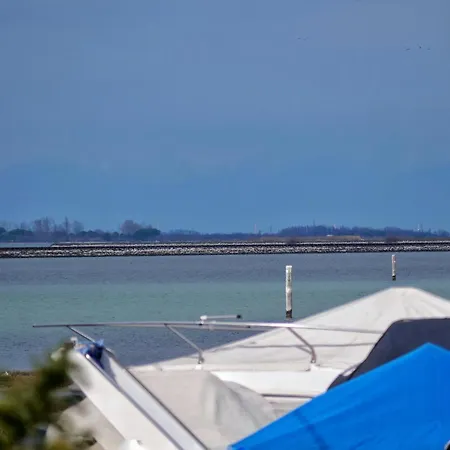 Tuffo In Laguna Silenzioso Bilocale Con Posto Auto