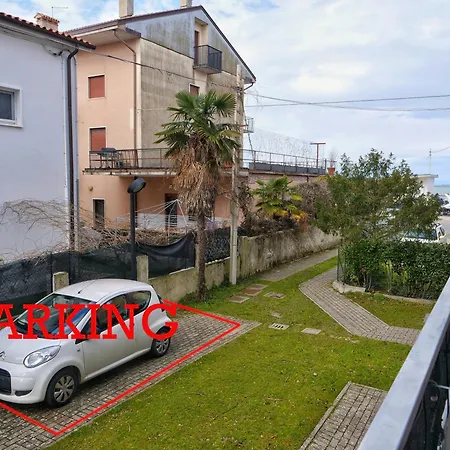Tuffo In Laguna Silenzioso Bilocale Con Posto Auto * Grado