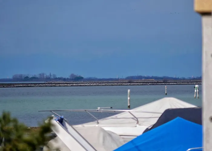 Tuffo In Laguna Silenzioso Bilocale Con Posto Auto